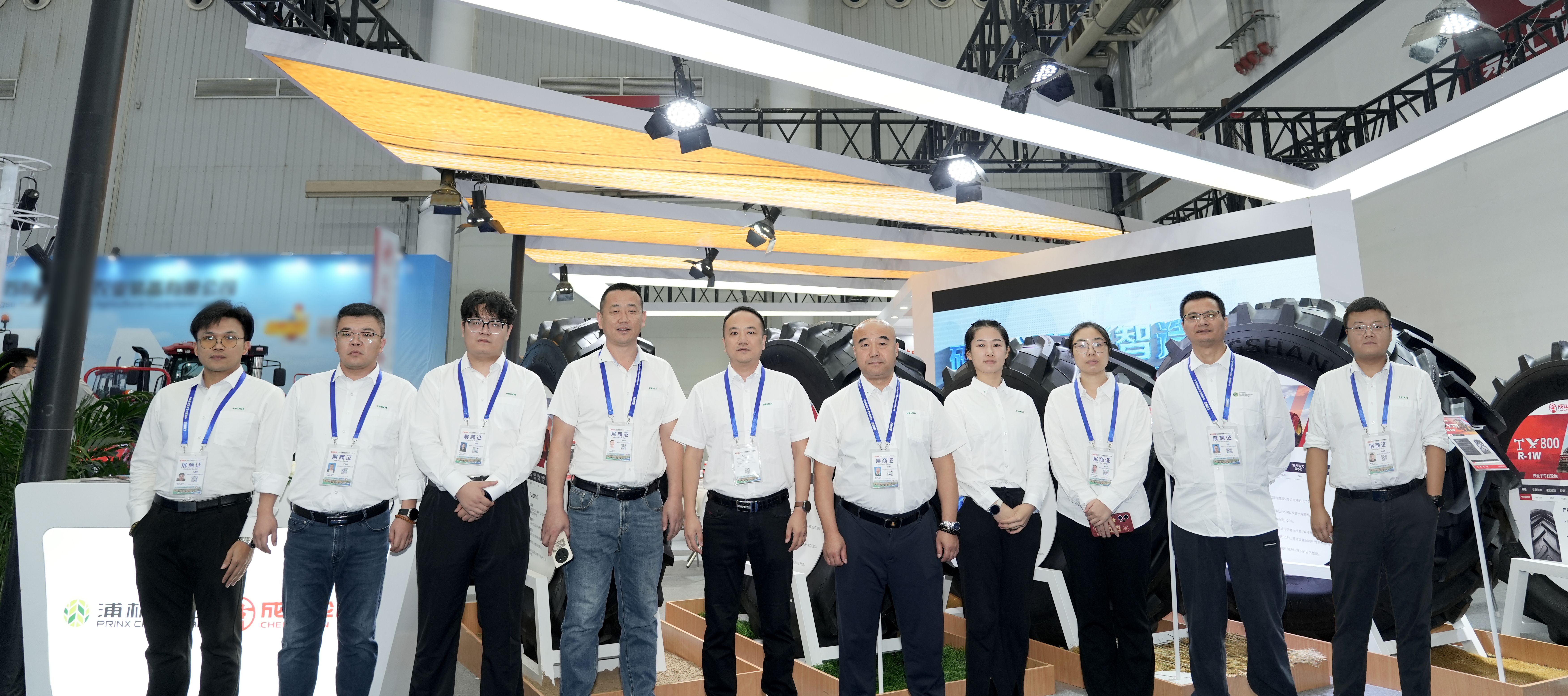 明升mansion88亮相2025国际农机展 推动全球农业向绿而行